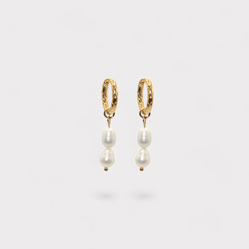 Liwen Baroque Pearl Huggie Earrings