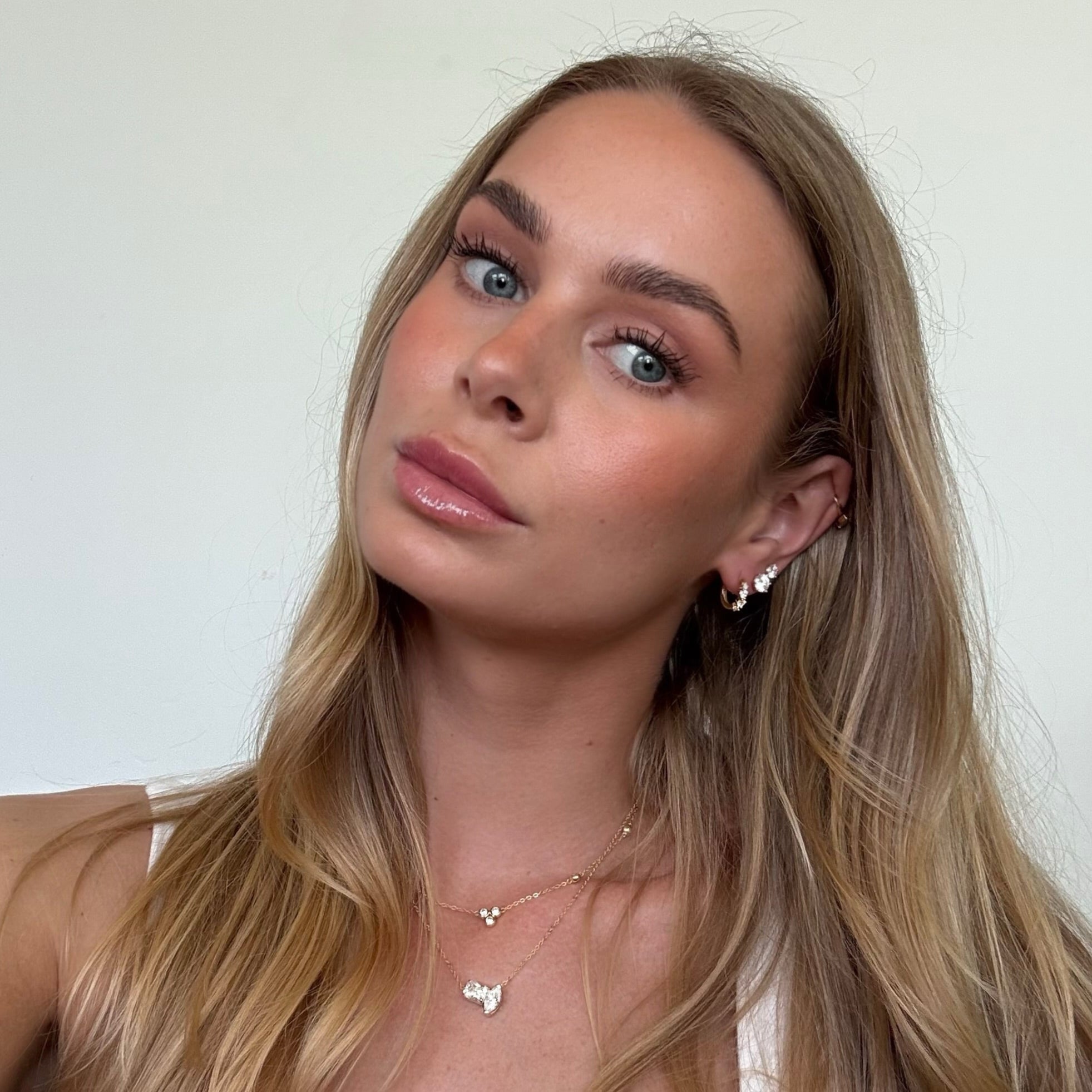 Toi et Moissanite Necklace