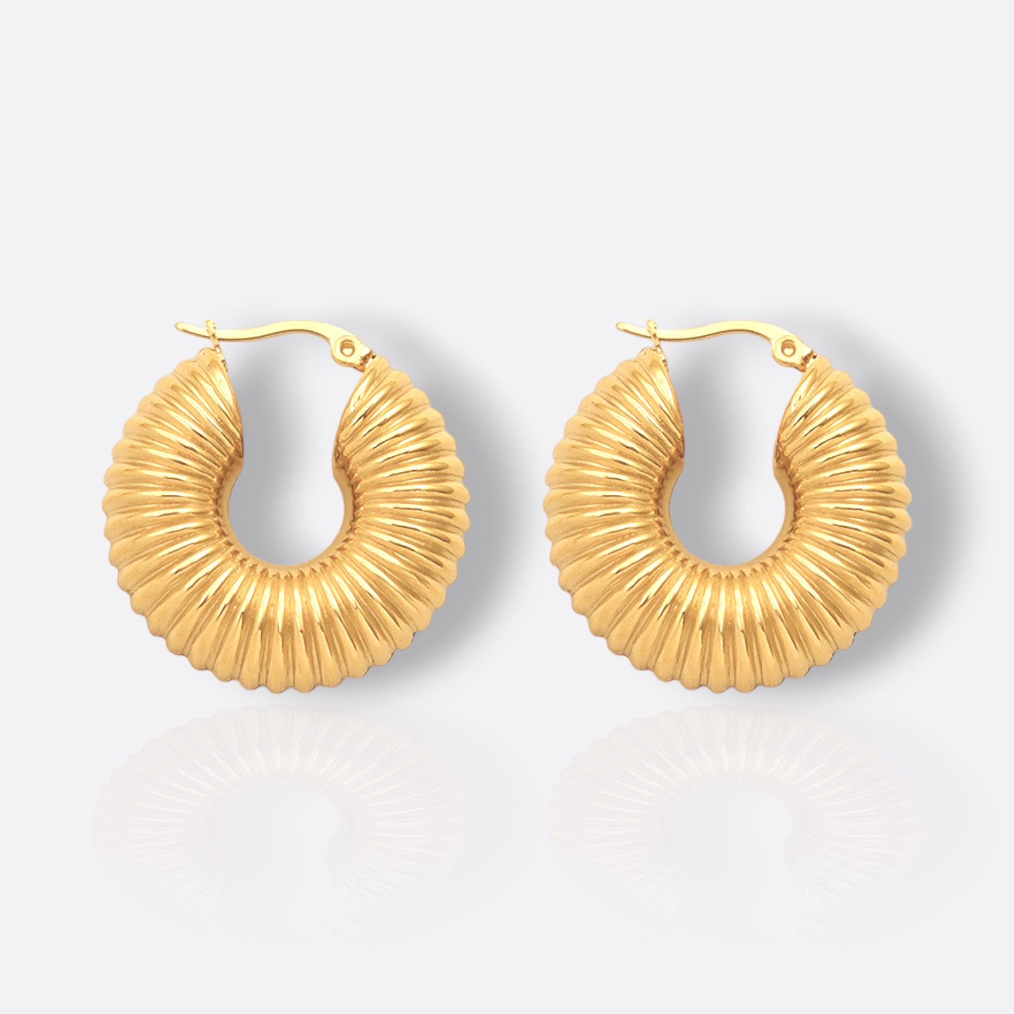 Bea Hoops