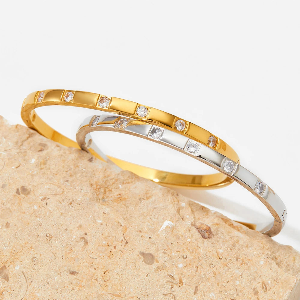 Calla Bangle Bracelet