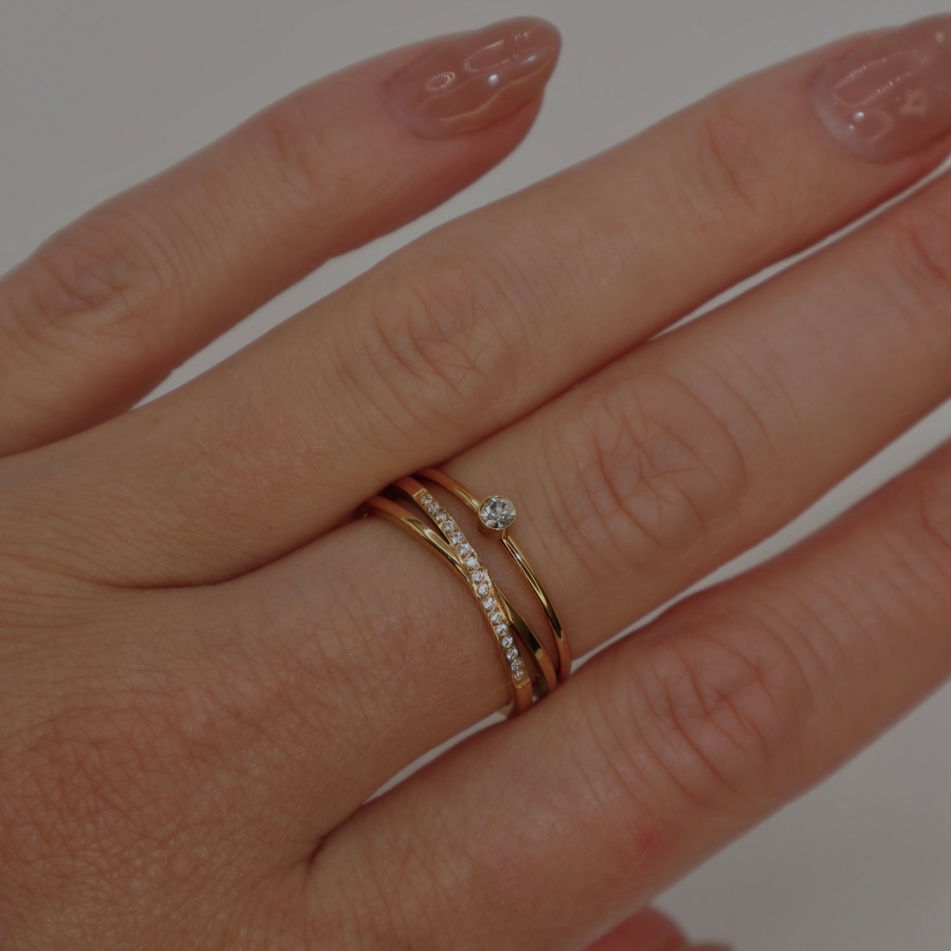 Flora ring