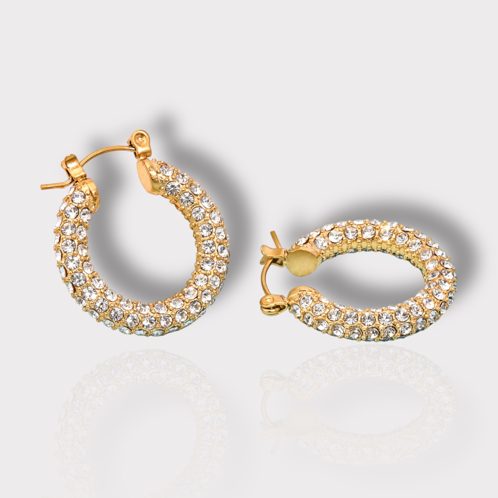 Sandra Pavé Hoops