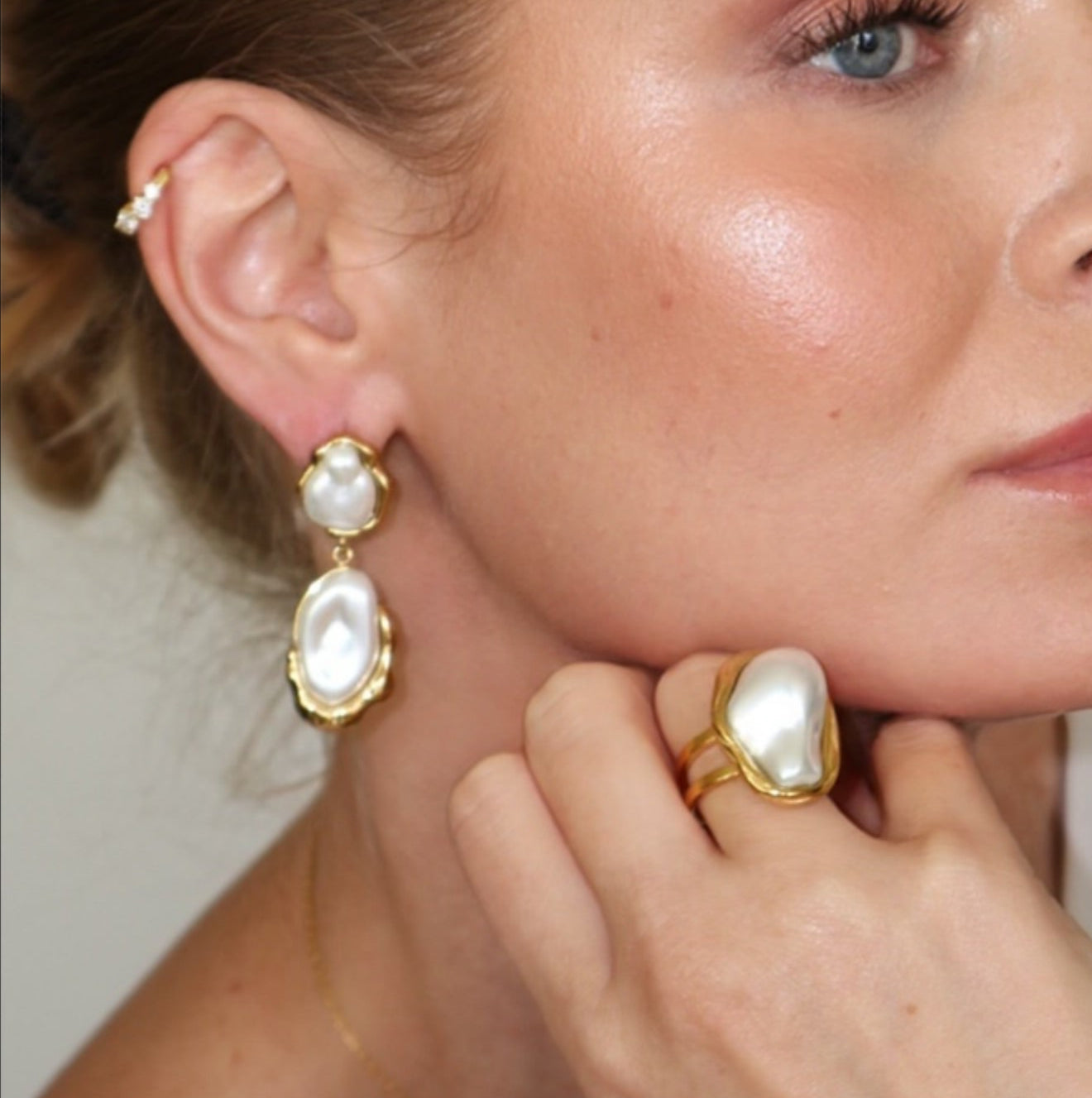 Kelly Baroque Pearl Dangle Earrings