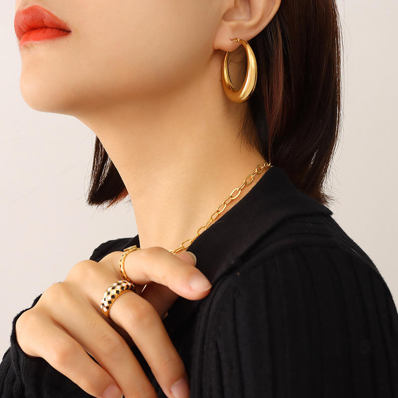 Selena Hoop Earrings