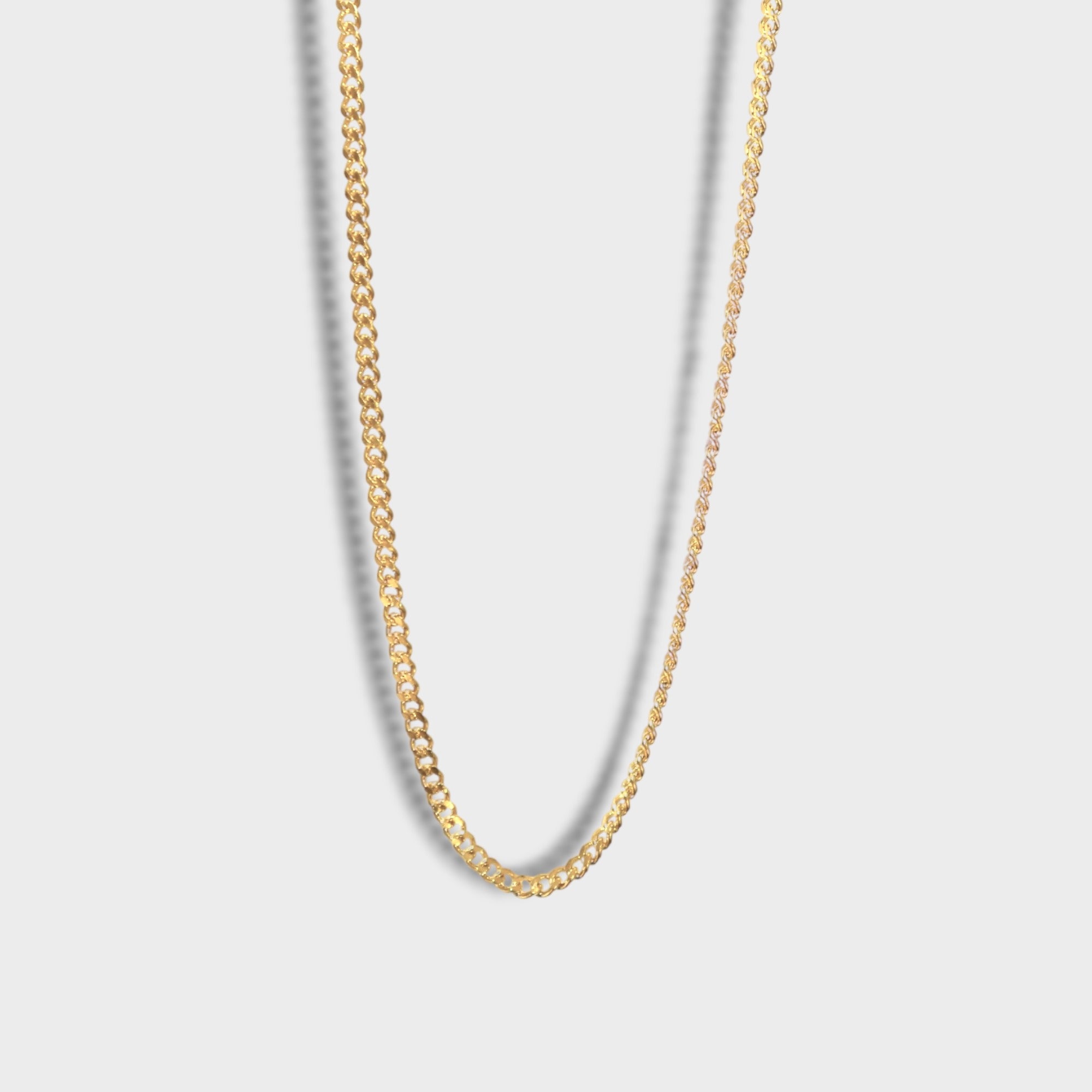 Chloe Petite Curb Necklace